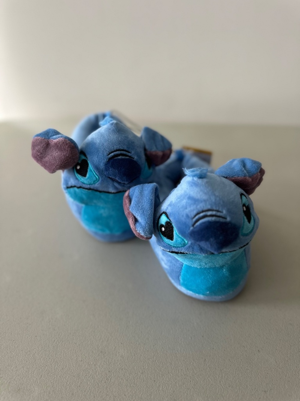 Disney STITCH Bundle Plush Stitch and Stitch Slippers Kids 11/12 - Picture 5 of 6